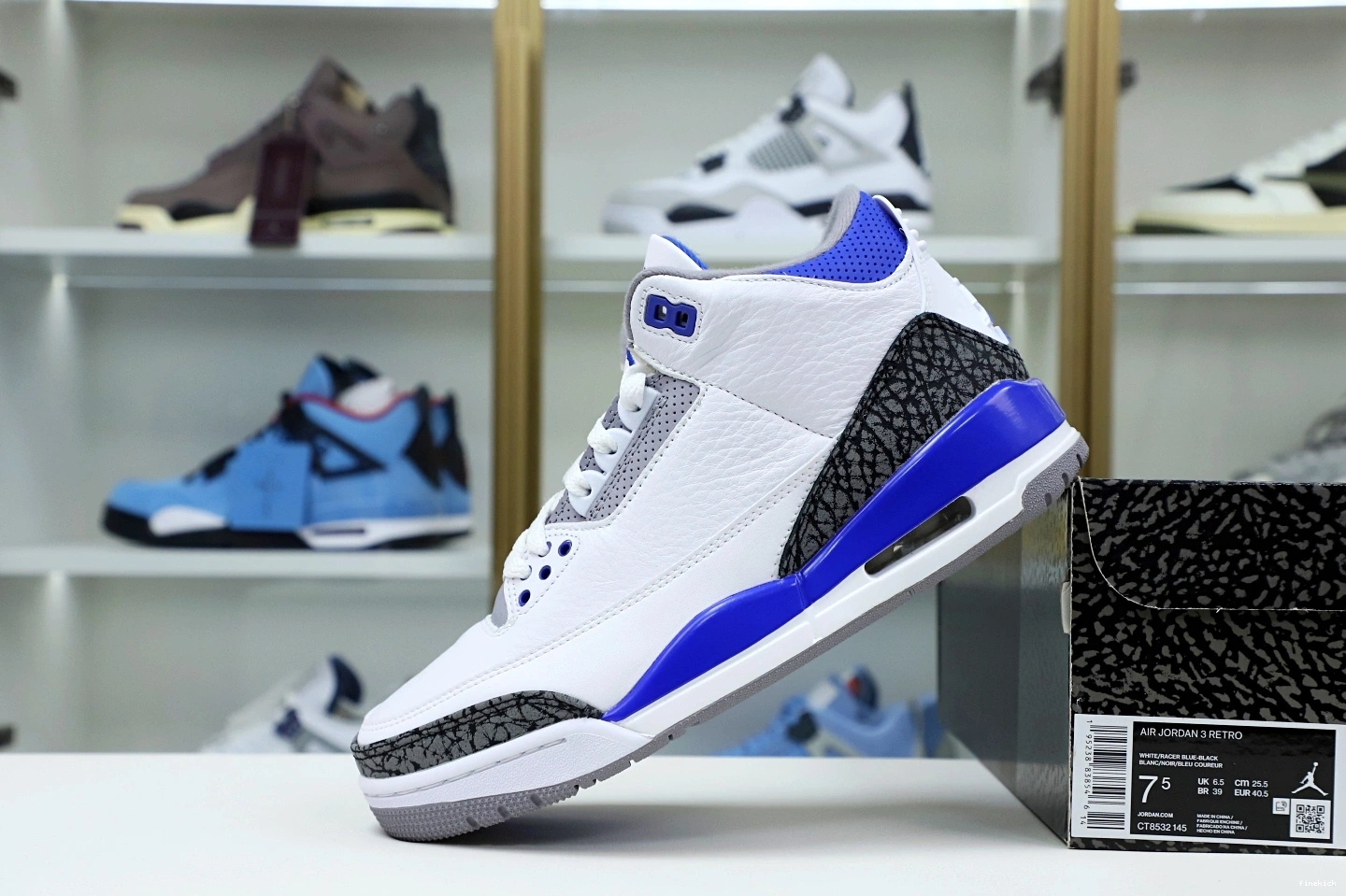 AIR 'RACER RETRO BLUE' 3 (CT8532-145) JORDAN 0210